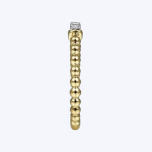 Load image into Gallery viewer, Band Stackable with Diamond Pave Center Bar
